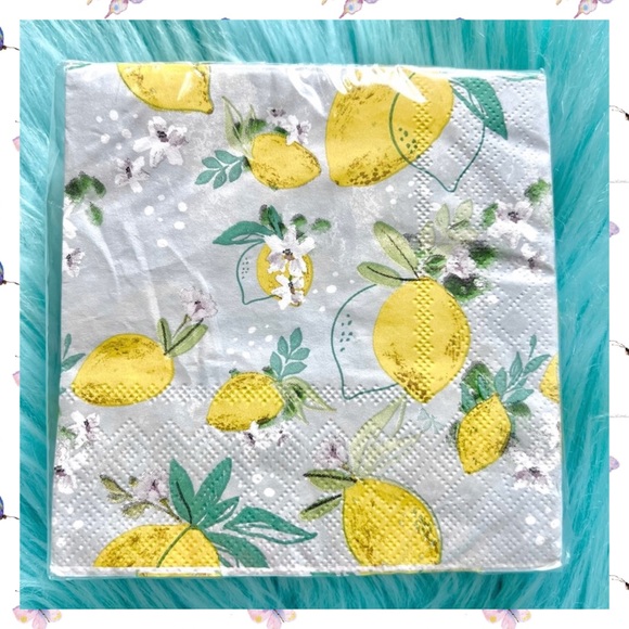 40 COUNT 3-PLY Lemon Print Napkins - Picture 1 of 3
